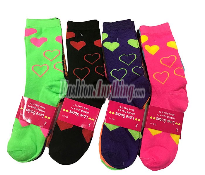 (image for) Women Heart Print Crew Socks Dozen (12 Pairs) - Assorted Color