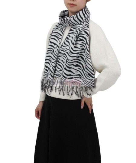 (image for) Cashmere Feel Zebra Scarf Black/White