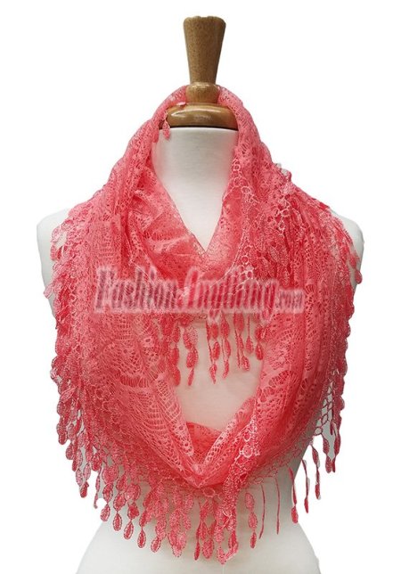(image for) Infinity Lace Scarf Coral