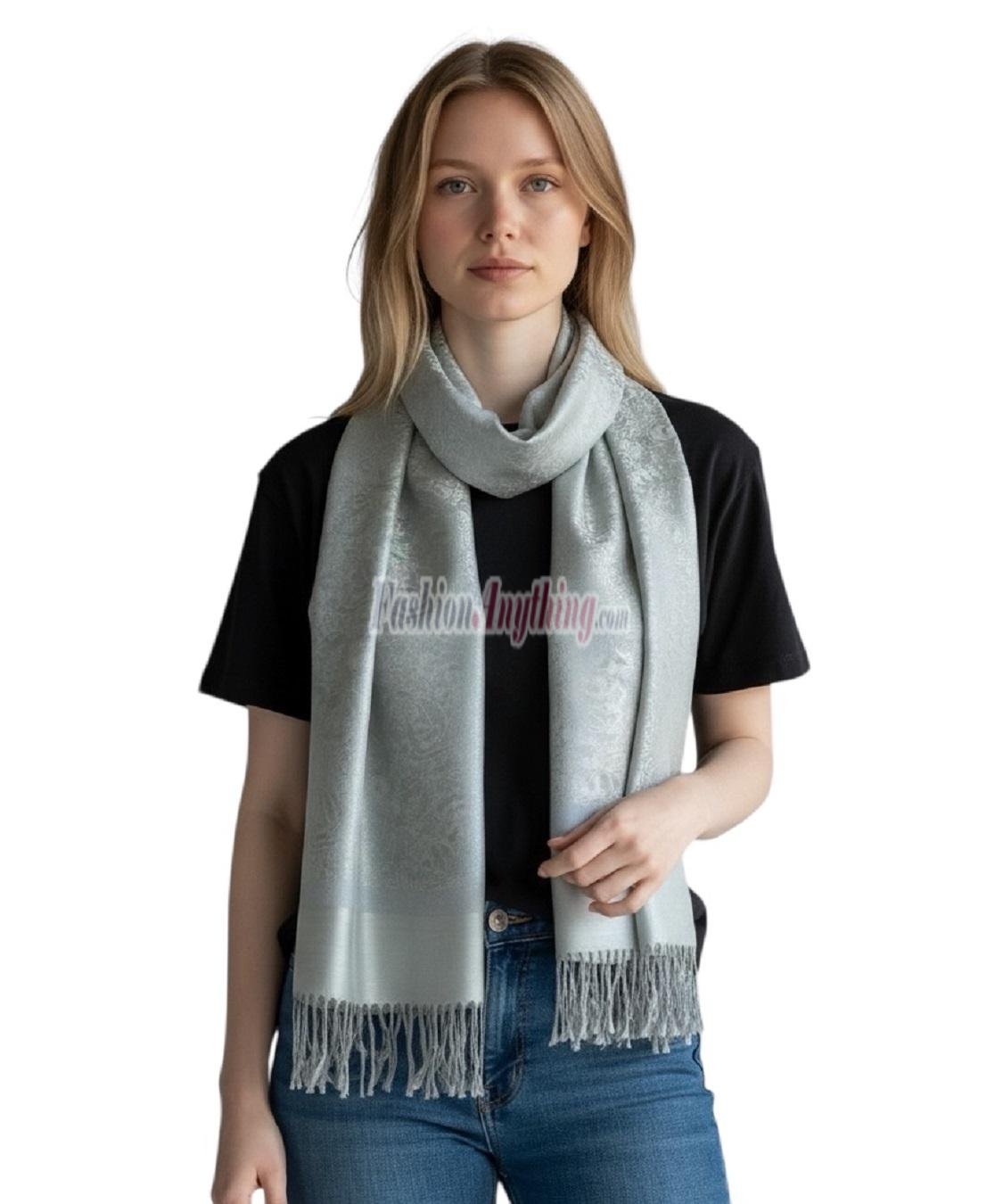 (image for) Paisley Jacquard Pashmina Silver