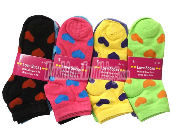 Women Heart Print Socks Dozen (12 Pairs) - Assorted Color